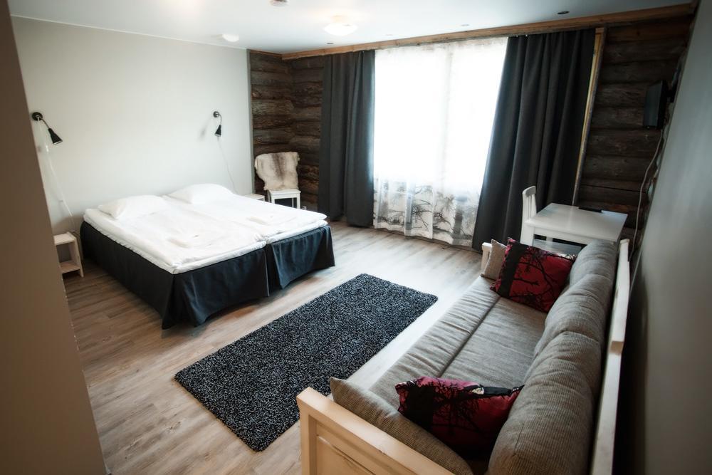 סאבוקוסקי Wilderness Hotel Samperi מראה חיצוני תמונה